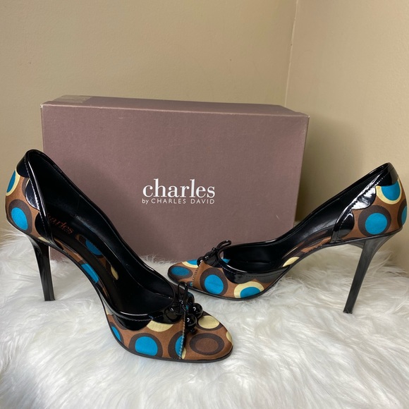 charles david vanity heels